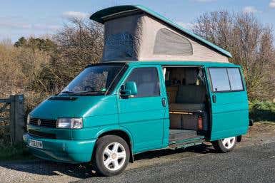 1996 (1997 model face-lift) manual diesel Reimo pop-top camper