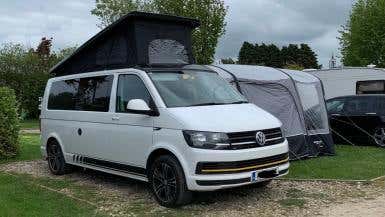 2016 T6 Pop Top Camper