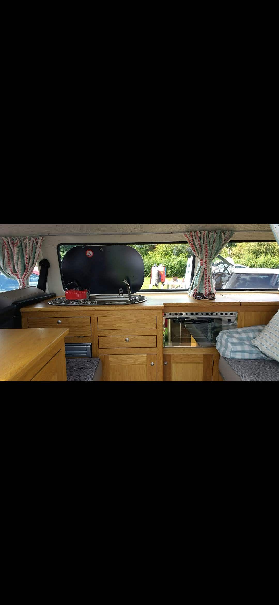 VW Campervan T2 Bay 1974