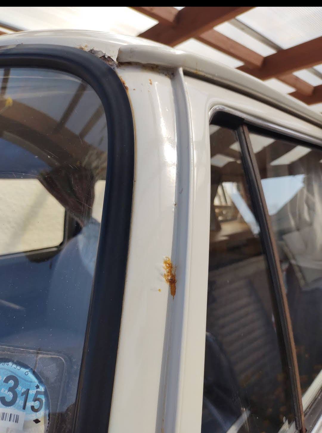 VW Campervan T2 Bay 1974
