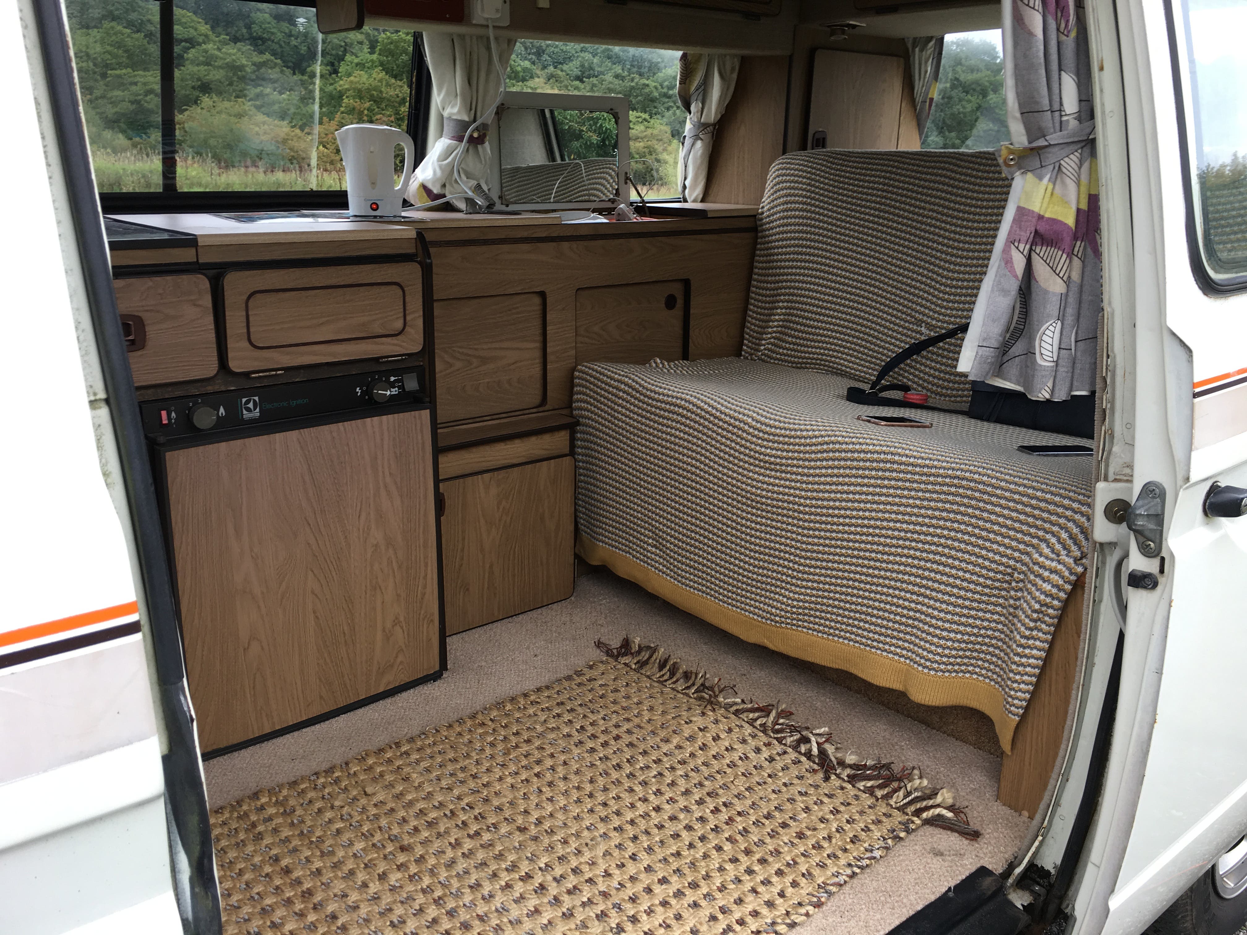 1987 D269LNF Autohomes Karisma 1.9 petrol manual