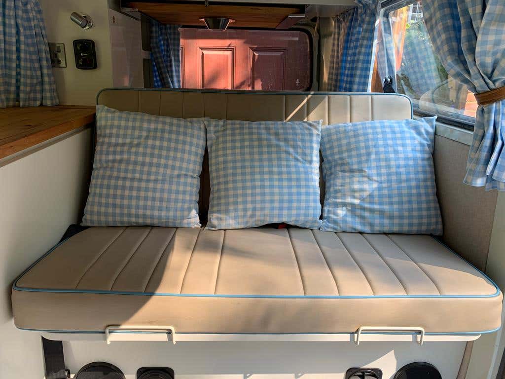 Bay window Devon Moonraker 1978