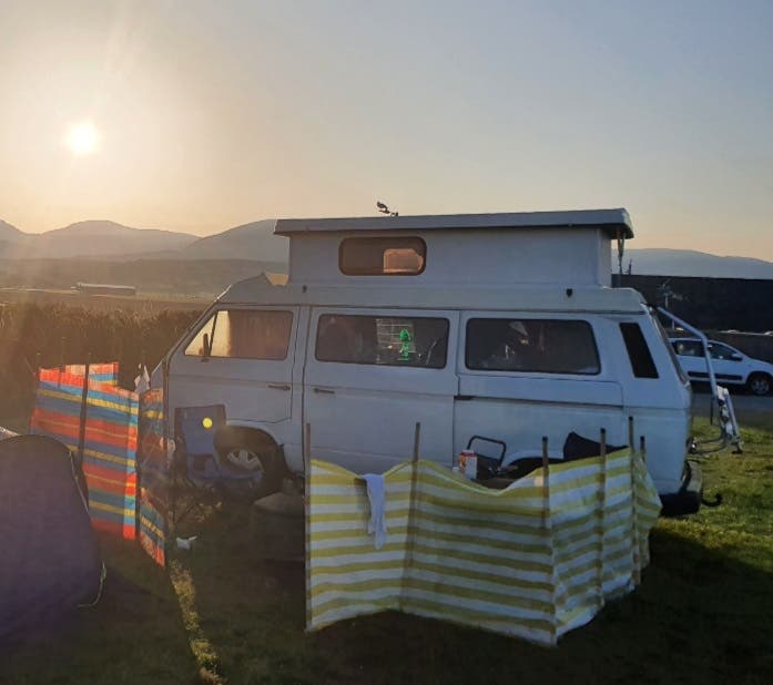 Volkswagen t25 caravelle campervan