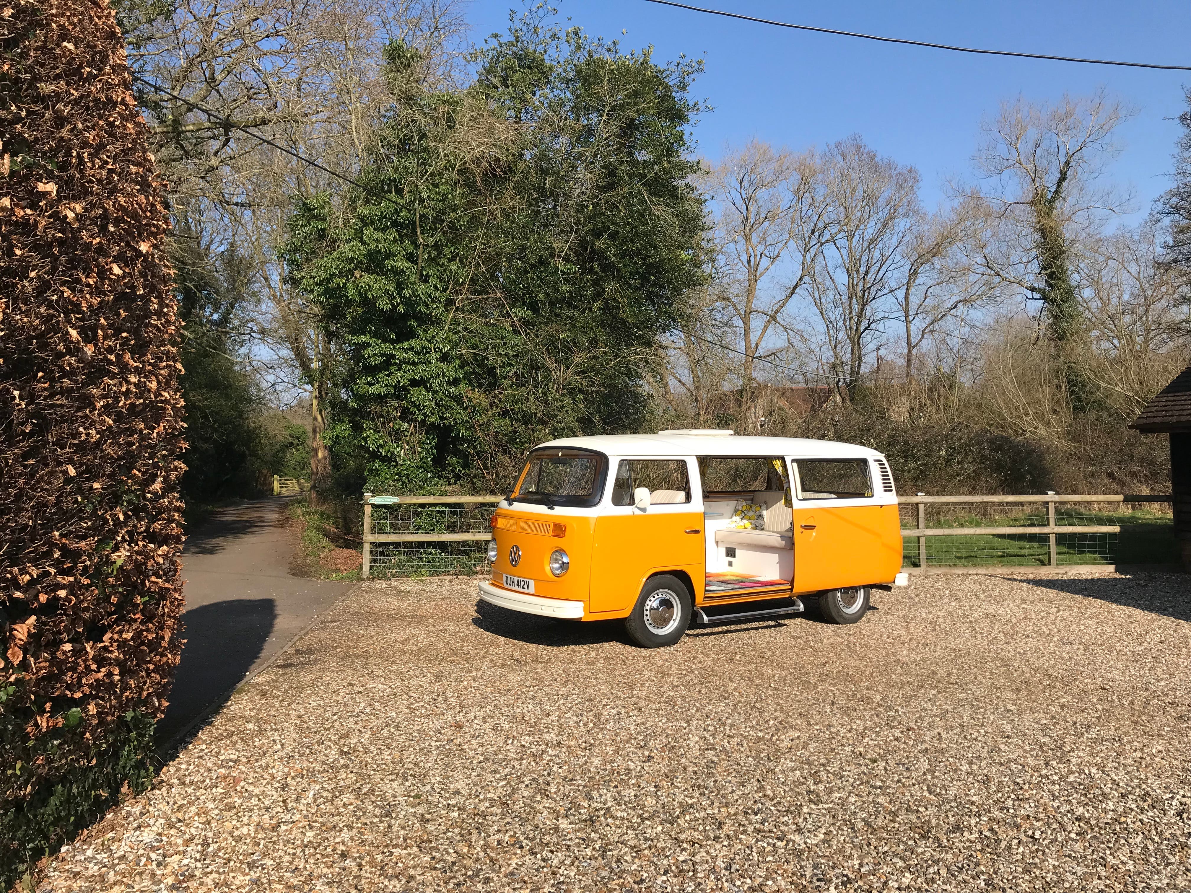 1979 T2 Bay window day van.