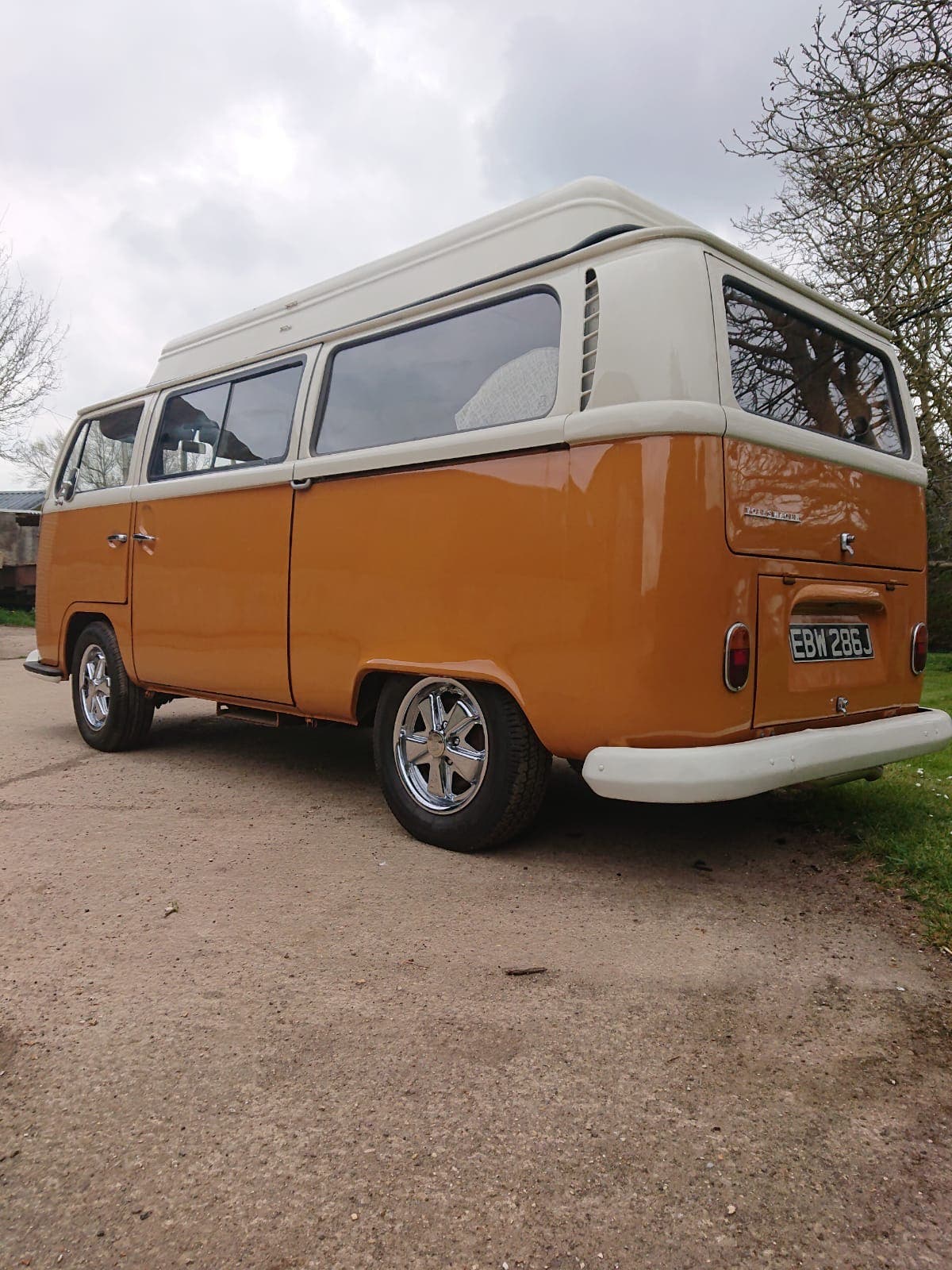 Right hand Drive Australian Rust free import. 1971. Brand new van wurks interior and trim being fitted. 1641cc engine