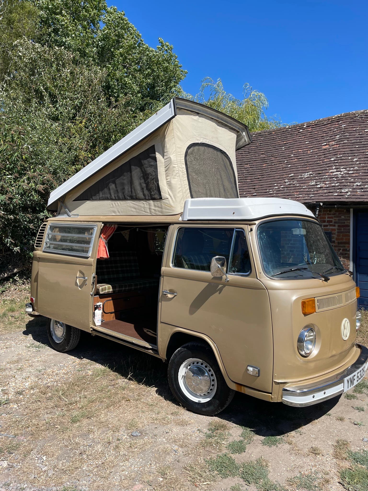 1978 T2 Bay Champagne Edition