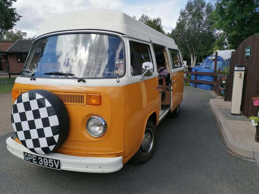 VW T2 Bay Window ( Late Bay ) 1979