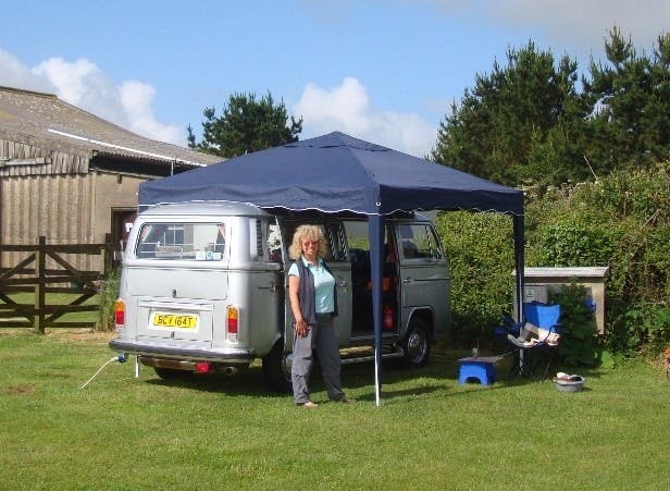 Volkswagen Late Bay - v rare Silverfish