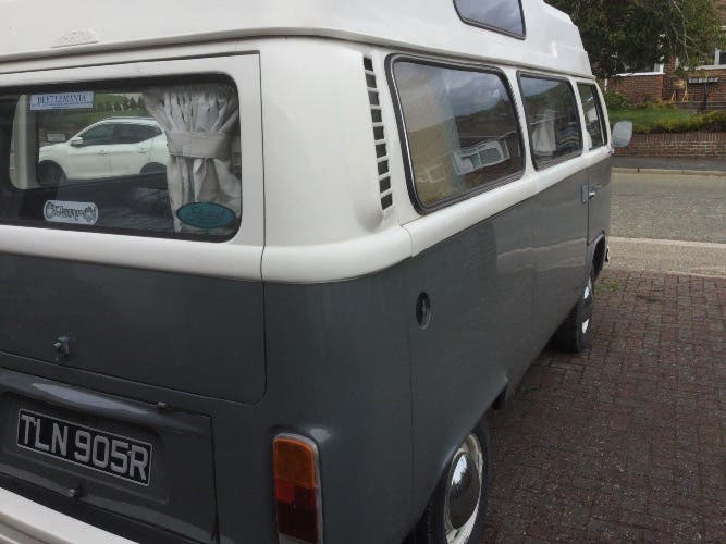 Vw type 2 bay window high top