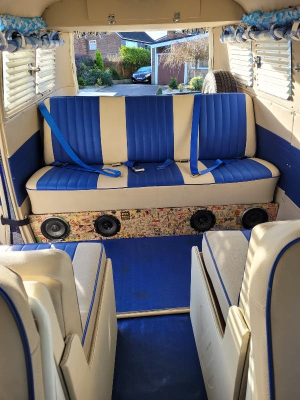 LHD 1964 deluxe microbus