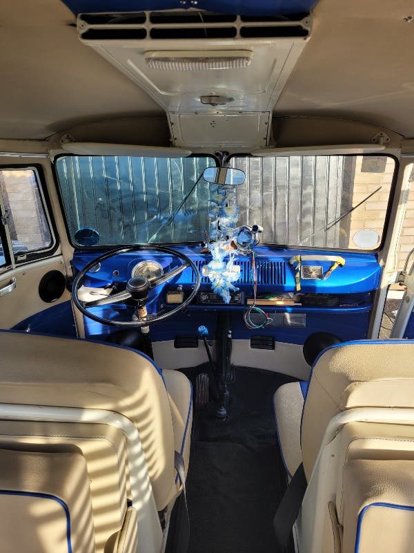 LHD 1964 deluxe microbus