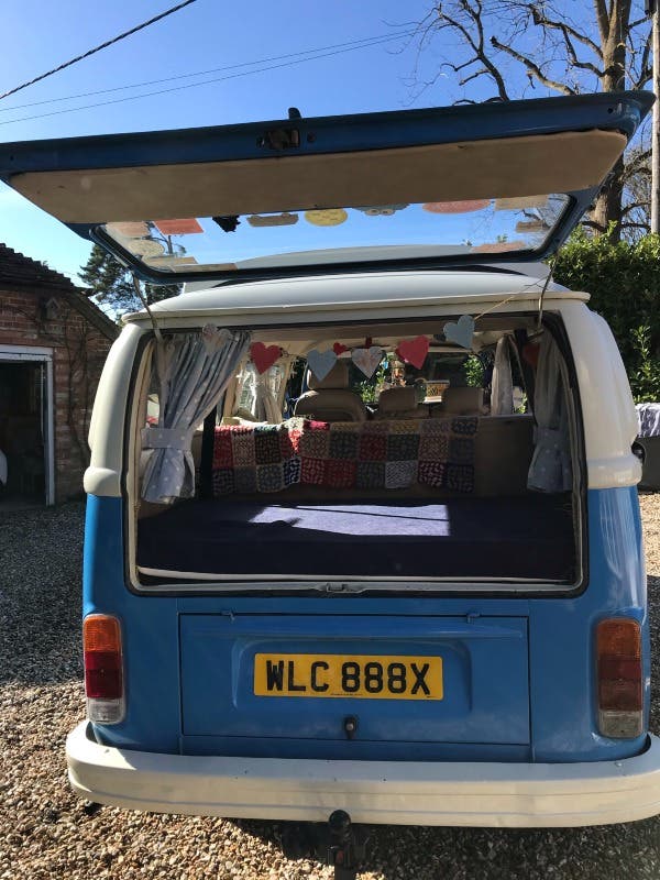 Superb 1978 Bay with awning