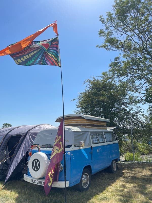 Superb 1978 Bay with awning