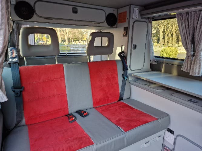 VW T25 Westfalia California 2.1 Petrol