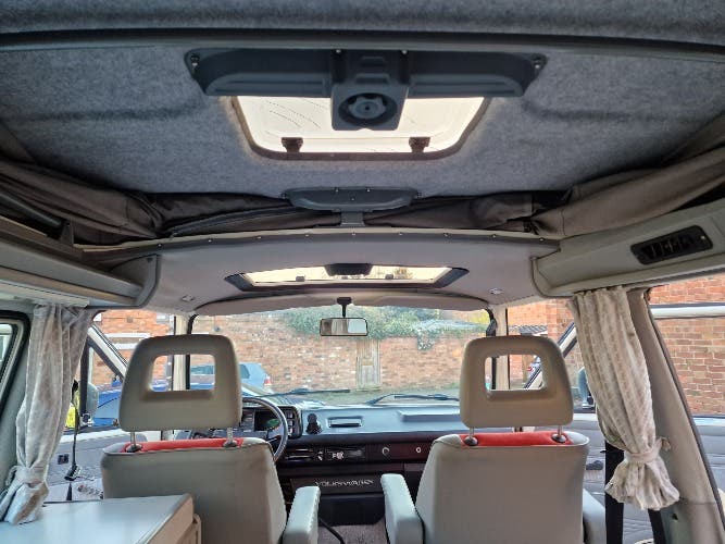 VW T25 Westfalia California 2.1 Petrol