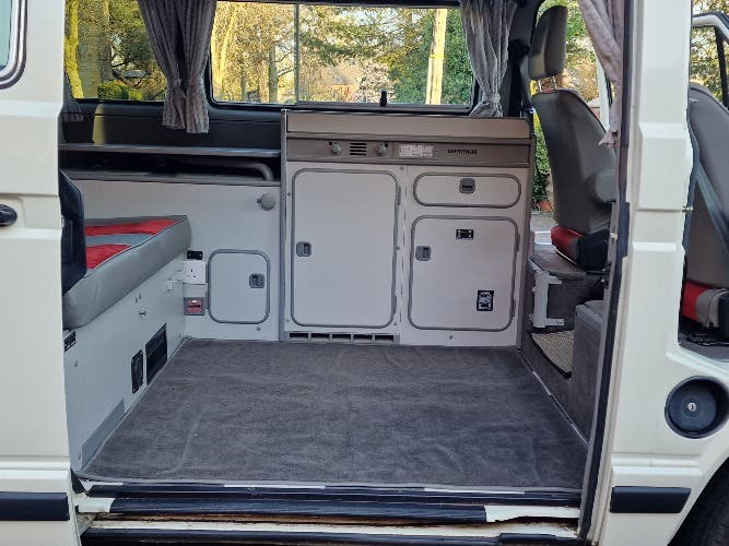 VW T25 Westfalia California 2.1 Petrol