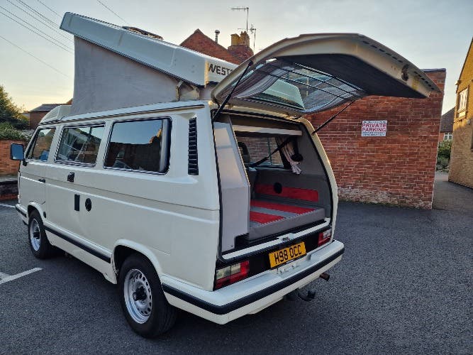 VW T25 Westfalia California 2.1 Petrol