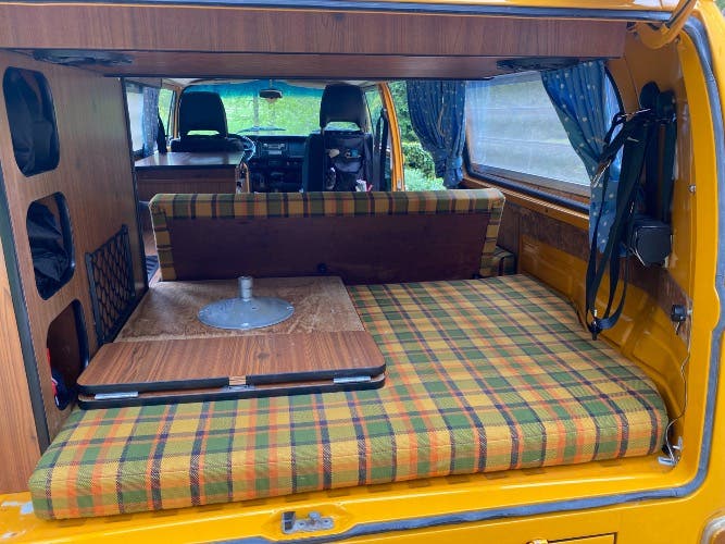 VW T2 Wesfalia Berlin