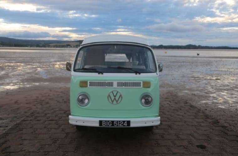 1974 T2 Westfalia Bay Camper
