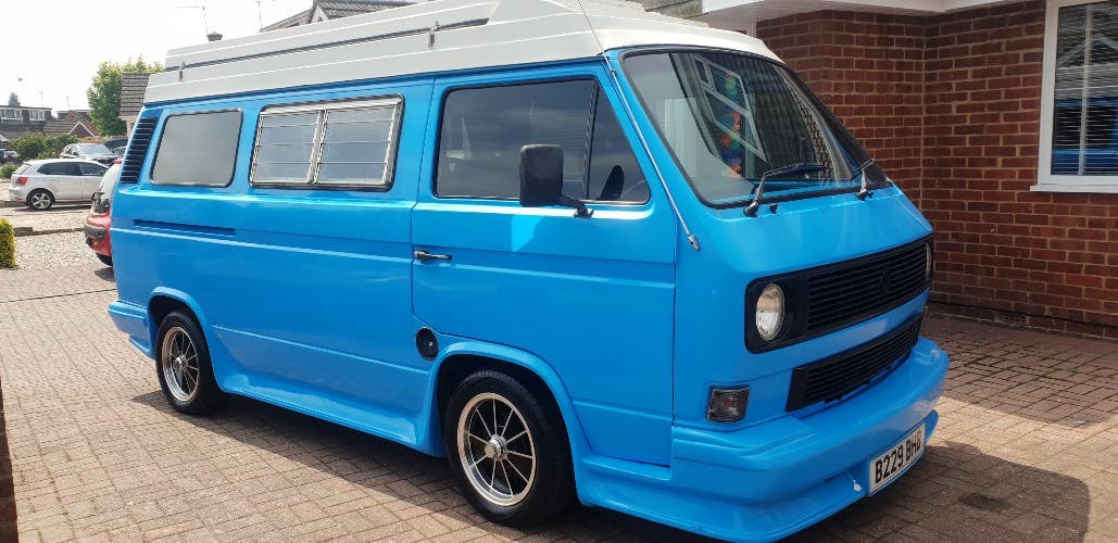 VW T25 1.6 Diesel Pop Top Day Van.