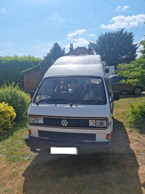 1989 VW T25 Autohome KOMET 1.6L diesel.
