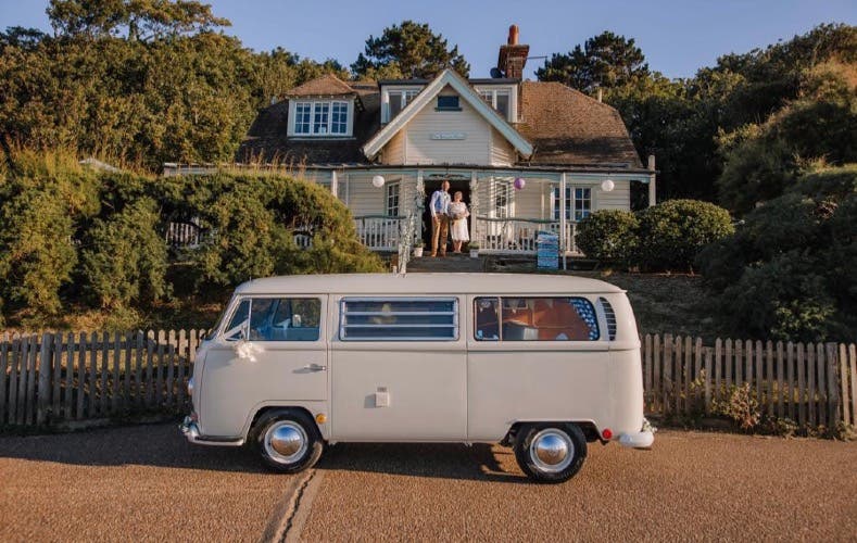 T2 early bay low light Westfalia
