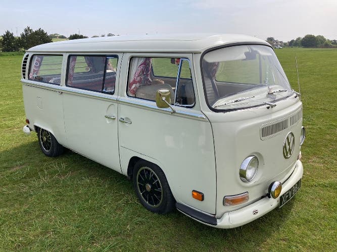 1971 VW Delux Microbus / camper / day van, Cali import, excellent condition!