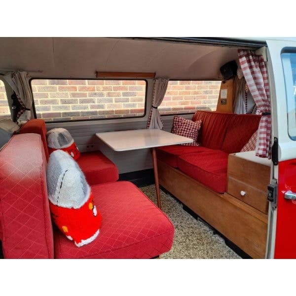 1972 T2 Crossover Bay Tin Top