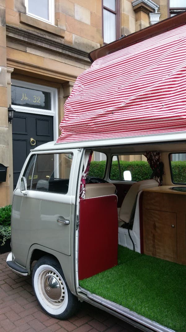 VW T2 BAY ( 1973 ) RHD with Dormobile roof