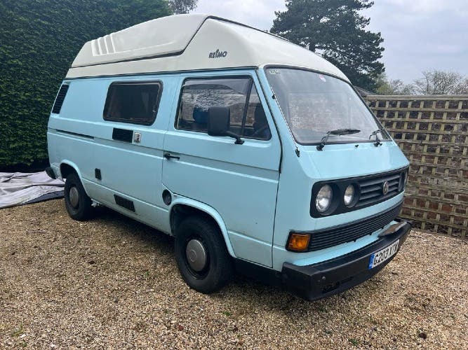 Kippy for sale: Beautiful 1989 T25 (New Engine 2005- 12,000 miles)