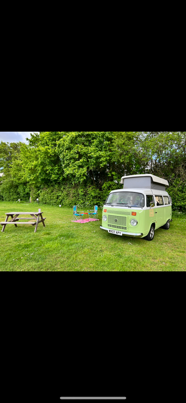 Volkswagen T2 Kombi Danbury diamond conversion 5 seats 4 berth Apple car play