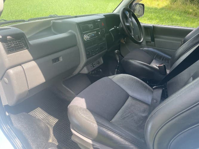 VW T4 Synchro 2.5 TDi, 2000, SW, Diesel, Expedition Vehicle, Off Road Day Van. RARE and collectable, soon to be vintage. Ready to use now.