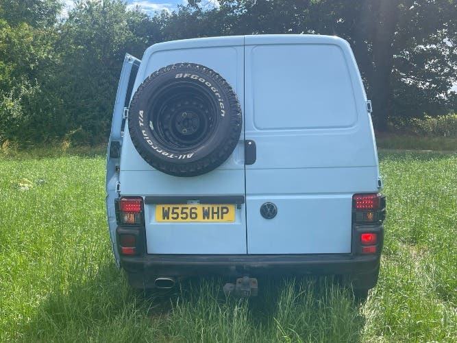 VW T4 Synchro 2.5 TDi, 2000, SW, Diesel, Expedition Vehicle, Off Road Day Van. RARE and collectable, soon to be vintage. Ready to use now.