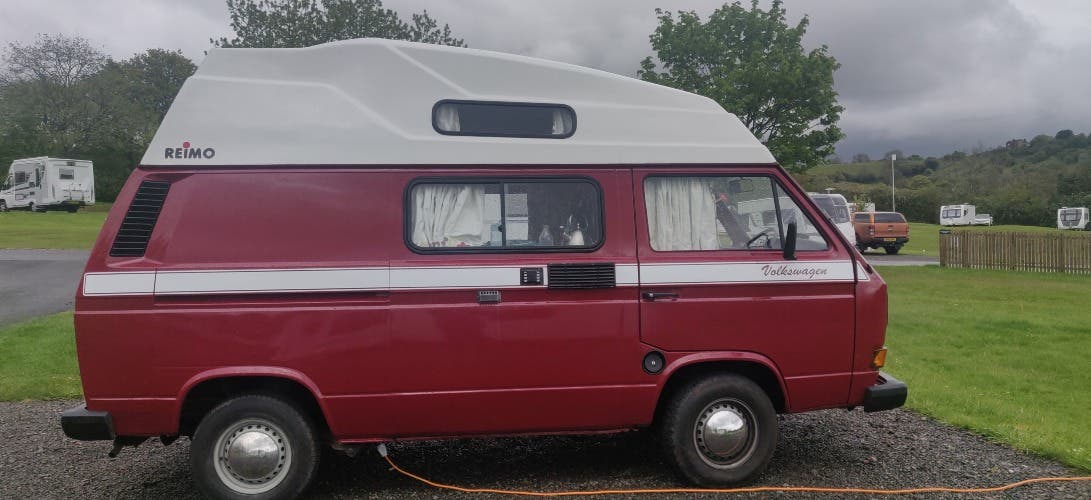 1990 Red Reimo High top For Sale 4 gear Petrol Engine