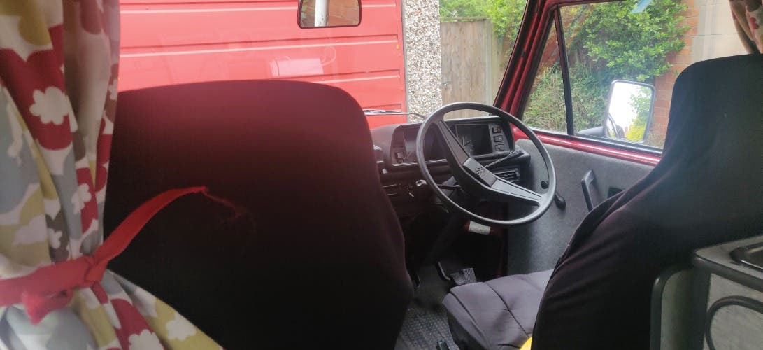1990 Red Reimo High top For Sale 4 gear Petrol Engine