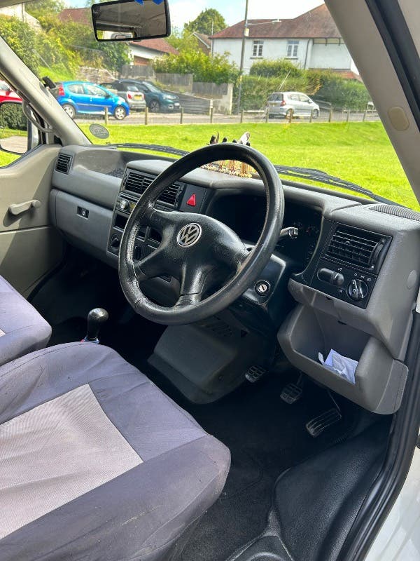 T4 Campervan  2.5 2003 151,000 miles service history