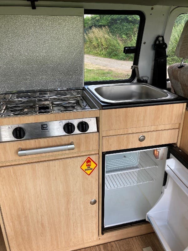 2008 Volkswagen T2 Danbury Diamond 7 seater sleeps 4 low miles (28,000) 2 owners.