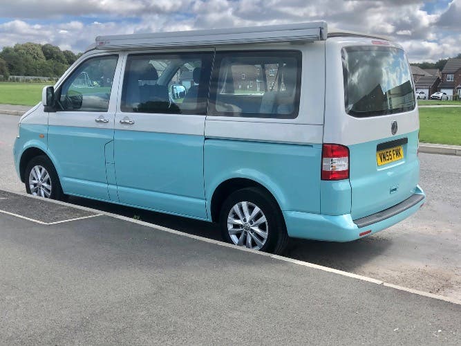 2006 Immaculate VW T5 Leisure Drive Camper