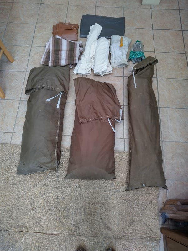 Awning 4 sided with sleeper tent