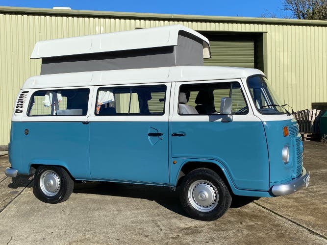 2012 Volkswagen T2 Kombi Danbury Diamond