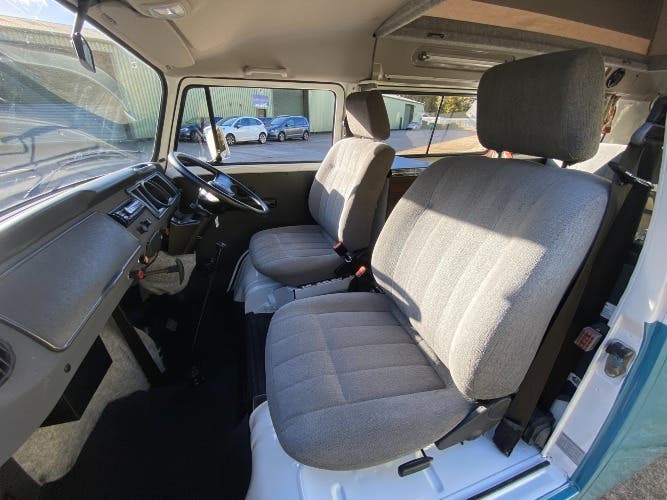 2012 Volkswagen T2 Kombi Danbury Diamond