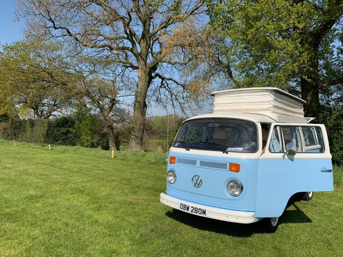 Beautiful VW 1973 Automatic T2 Bertie for sale!