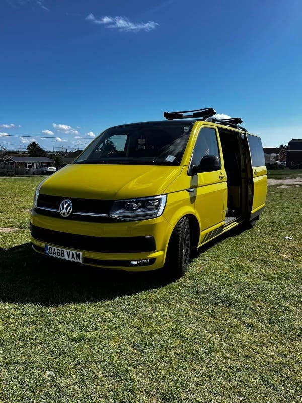 T6 2018 in RARE Grape Yellow