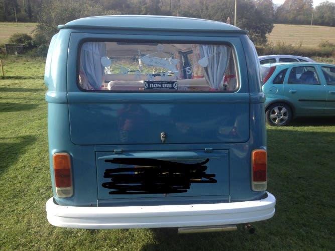 VW T2 BAY WINDOW 1975