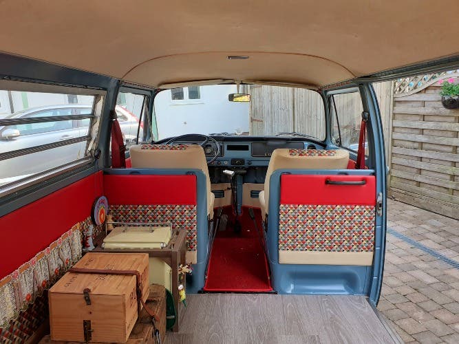 1970 T2 Early Bay tintop