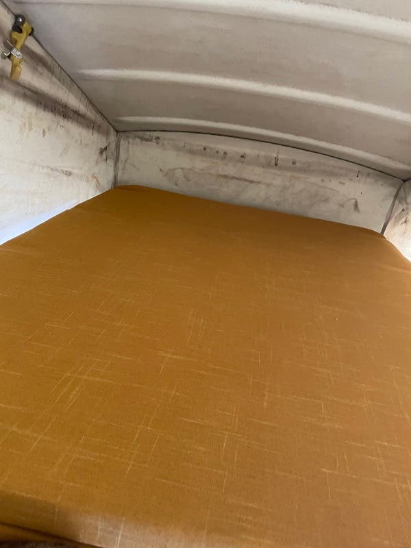 1972 T2 Westfalia Bay