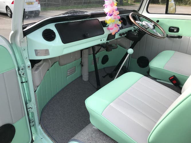 VW T2 1972 Dormobile Bay Window RHD