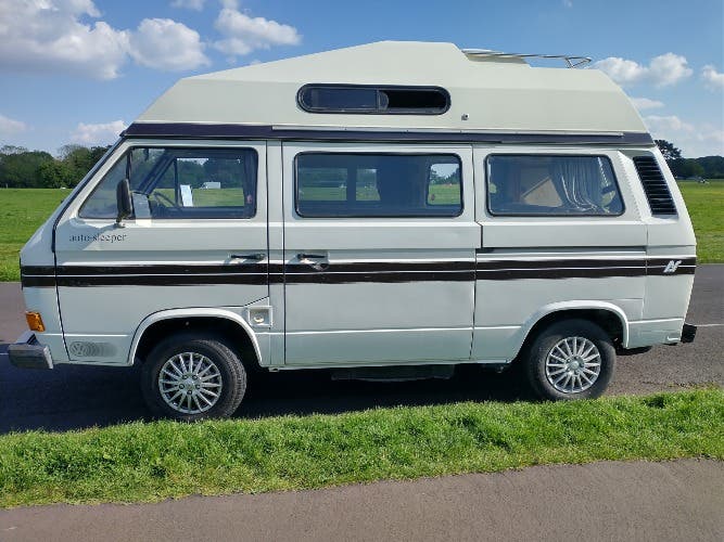 T25 Autosleeper 1987. 1.9DG. Very good condition. Available in Bristol.