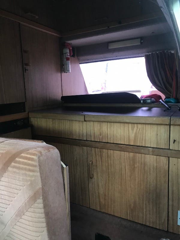 VWT25 1986 petrol manual