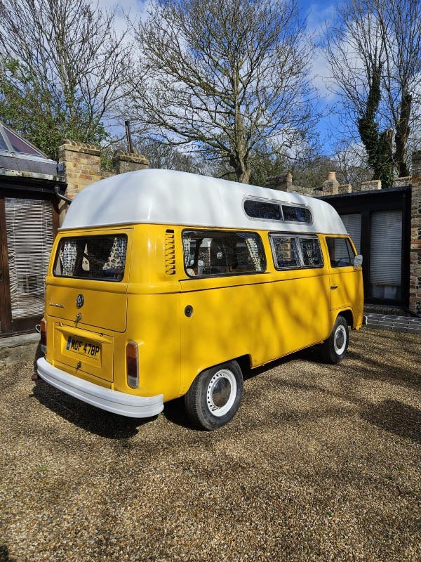 1976 Type 2 Bay Camper